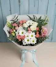 Букет цветов из:  Розы, Лизиантусы и Хризантемы #REPLACE_PRED# Лесной