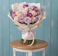 Букет цветов из:  Розы в Лесной