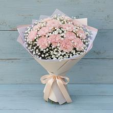 Букет цветов из:  Гвоздики в Лесной