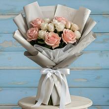 Букет цветов из:  Розы в Лесной
