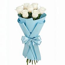 Букет 7 белых роз Проуд в Лесной