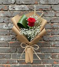 Букет цветов из:  Розы в Лесной