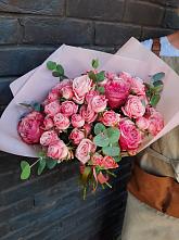 Букет цветов из:  Розы в Лесной