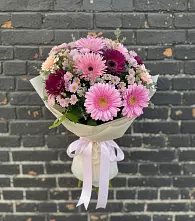 Букет цветов из:  Герберы и Хризантемы #REPLACE_PRED# Лесной
