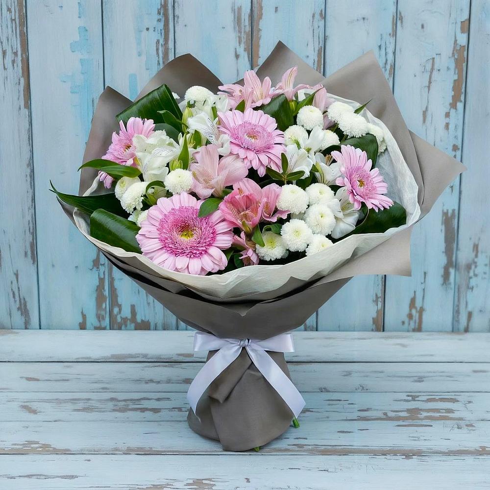 Букет цветов из: Герберы, Альстромерии и Хризантемы в Лесной
