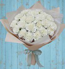 Букет цветов из:  Гвоздики в Лесной