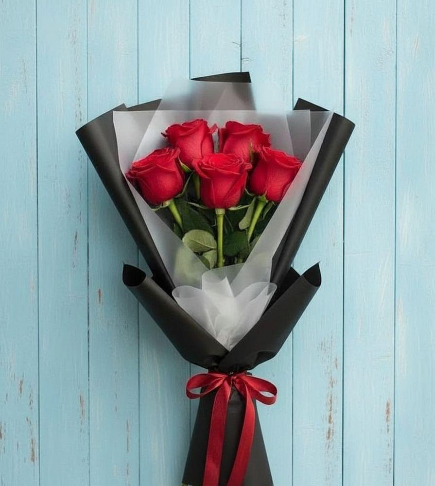 Букет цветов из: Розы в Лесной