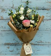 Букет цветов из:  Розы и Лизиантусы #REPLACE_PRED# Лесной
