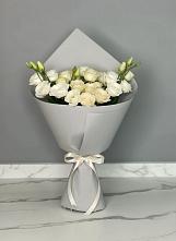 Букет цветов из:  Розы и Лизиантусы в Лесной